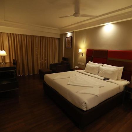 Hotel-S-Park Khammam Luaran gambar